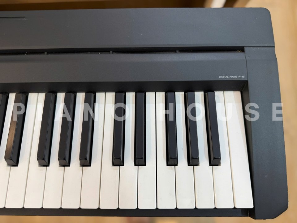 Cận cảnh YAMAHA P45 (USED) tại Piano House